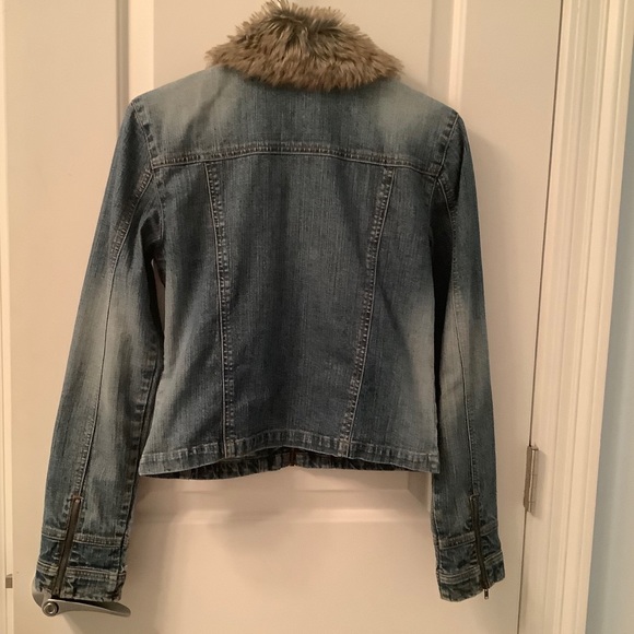 vintage DKNY Jeans jean jacket - Picture 3 of 7